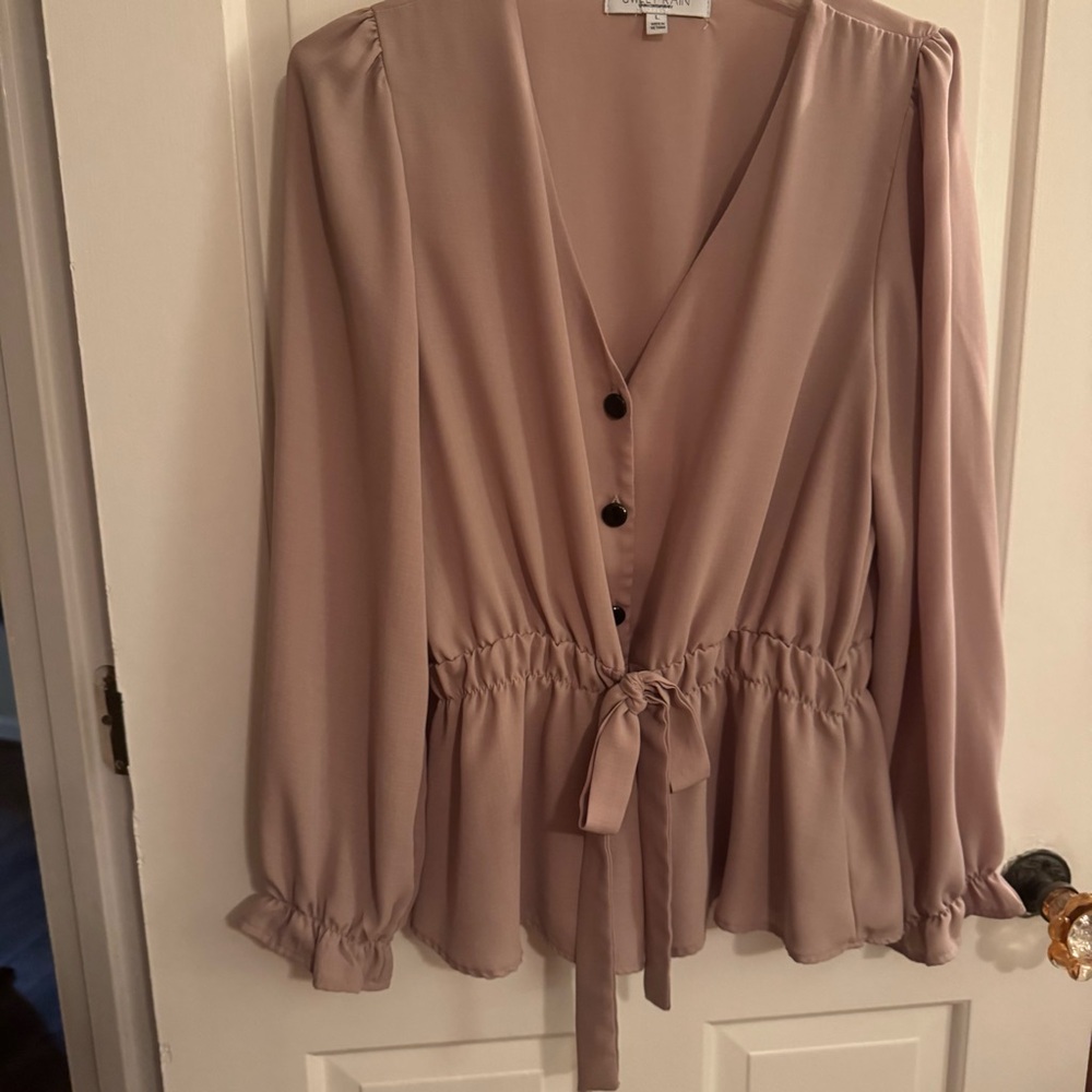 Sweet Rain Blouse in Soft Mauve
